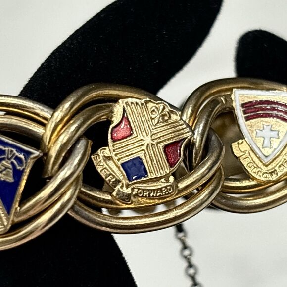 Vintage Gold Tone Heraldic Enamel Shield Link Bracelet 7" - Picture 9 of 14